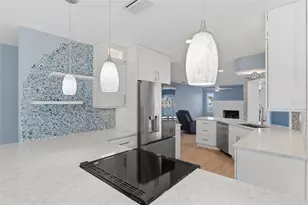 11145 4th St E, Treasure Island, FL 33706 - Photo 14