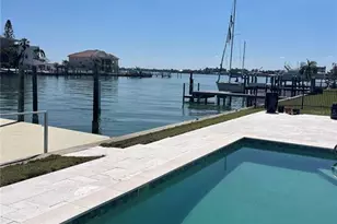 11145 4th St E, Treasure Island, FL 33706 - Photo 2