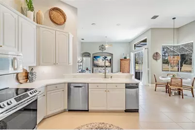 10610 Plantation Bay Drive, Tampa, FL 33647 - Photo 8