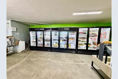 4022 54th Avenue N, Saint Petersburg, FL 33714 - Photo 14