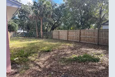 4105 E Knollwood Street, Tampa, FL 33610 - Photo 8