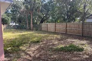 4105 E Knollwood St, Tampa, FL 33610 - Photo 8