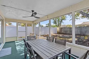 2573 Redwood Cir, Clearwater, FL 33763 - Photo 20