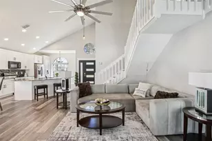 8951 Eastman Dr, Tampa, FL 33626 - Photo 12