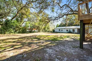 1715 W Overpar Dr, Tampa, FL 33612 - Photo 58