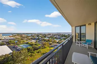 690 Island Way, Clearwater Beach, FL 33767 - Photo 30