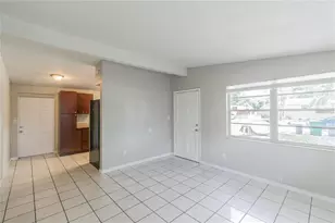 1911 W St Conrad St, Tampa, FL 33607 - Photo 4