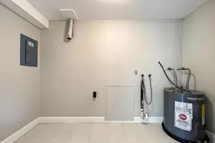 5308 23rd St, Zephyrhills, FL 33542 - Photo 22