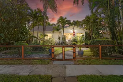 4862 Burlington Avenue N, Saint Petersburg, FL 33713 - Photo 1