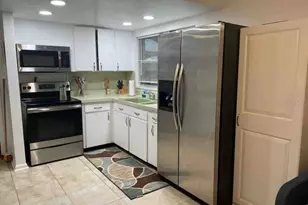 612 E Morgan St, Brandon, FL 33510 - Photo 6