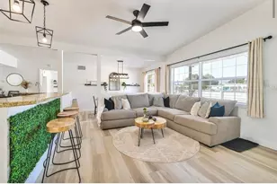 6650 4th Ave N, Saint Petersburg, FL 33710 - Photo 4