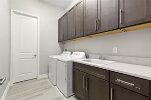 3839 San Vito Dr, Wesley Chapel, FL 33543 - Photo 42