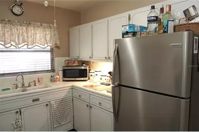 800 74th Avenue N, Saint Petersburg, FL 33702 - Photo 10