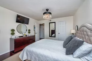 2400 Feather Sound Dr, Clearwater, FL 33762 - Photo 18