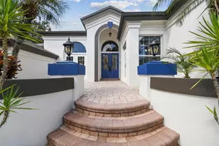 1705 Meyers Cove Dr, Tarpon Springs, FL 34689 - Photo 8