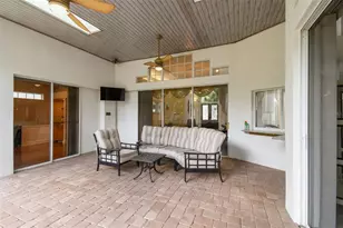1705 Meyers Cove Dr, Tarpon Springs, FL 34689 - Photo 54