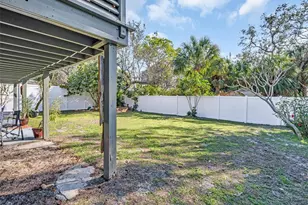 1907 Gulf Beach Blvd, Tarpon Springs, FL 34689 - Photo 46