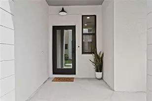 2560 12th Ter N, Saint Petersburg, FL 33713 - Photo 4