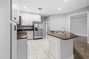 3616 Cypress Meadows Rd, Tampa, FL 33624 - Photo 12