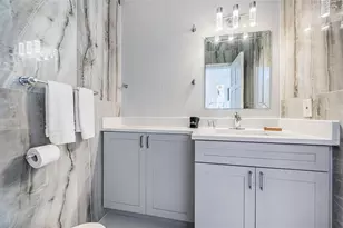 5212 62nd Ave S, Saint Petersburg, FL 33715 - Photo 44