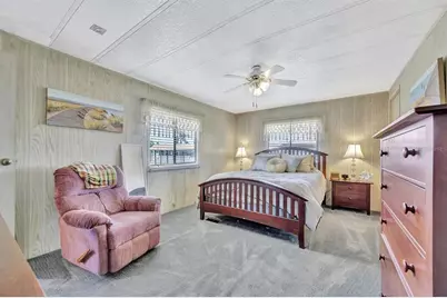 129 E Saint Lucia Loop, Apollo Beach, FL 33572 - Photo 58