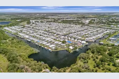 129 E Saint Lucia Loop, Apollo Beach, FL 33572 - Photo 38