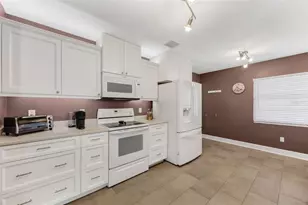 3067 Kapok Kove Dr, Clearwater, FL 33759 - Photo 18