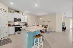 32310 Lexington St, Wesley Chapel, FL 33543 - Photo 14