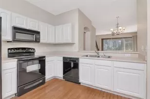 18832 Duquesne Dr, Tampa, FL 33647 - Photo 16