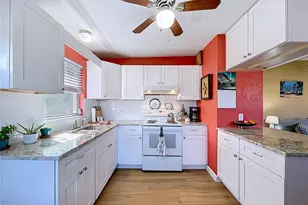 4042 Arkansas Ave NE, Saint Petersburg, FL 33703 - Photo 6