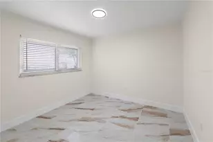 2902 E Crawford St, Tampa, FL 33610 - Photo 12