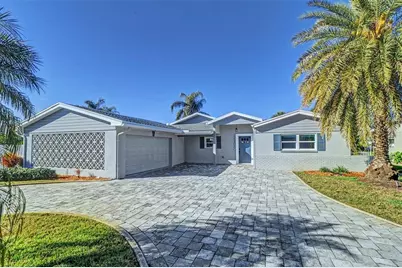 17362 Kennedy Drive, North Redington Beach, FL 33708 - Photo 4