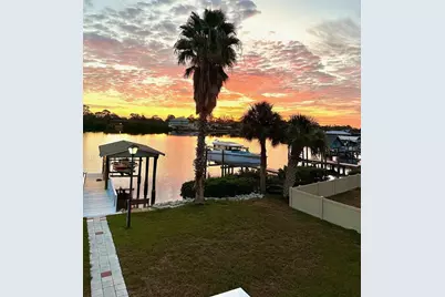 644 Bayshore Drive, Tarpon Springs, FL 34689 - Photo 32