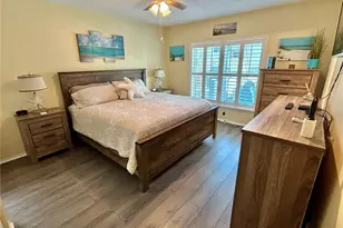 2296 Monaco Ln, Clearwater, FL 33763 - Photo 18