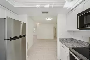 3843 Shore Acres Blvd NE, Saint Petersburg, FL 33703 - Photo 16