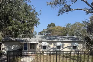 3213 W Hartnett Ave, Tampa, FL 33611 - Photo 1