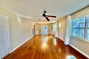 301 N Madison Ave, Clearwater, FL 33755 - Photo 4
