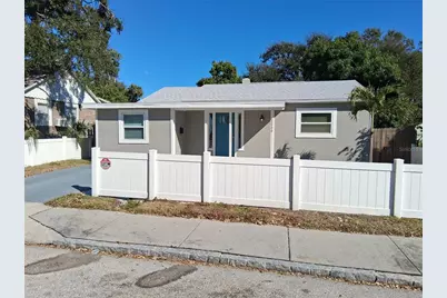 2020 13th Street S, Saint Petersburg, FL 33705 - Photo 2