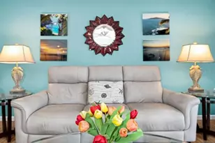 3958 37th St S, Saint Petersburg, FL 33711 - Photo 4