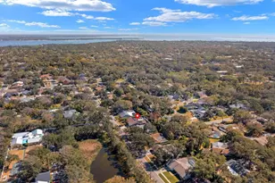 1812 Pine Hill Dr, Safety Harbor, FL 34695 - Photo 32