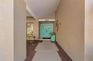 1812 Pine Hill Dr, Safety Harbor, FL 34695 - Photo 6