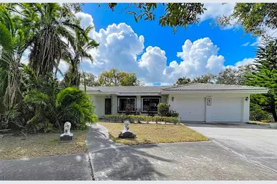 1002 Bay Breeze Terrace, Largo, FL 33770 - Photo 2