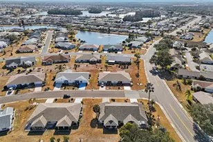 1633 Bentwood Dr, Sun City Center, FL 33573 - Photo 30