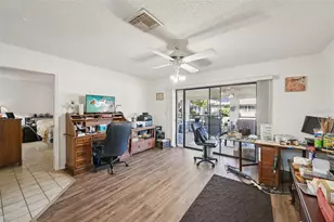 1633 Bentwood Dr, Sun City Center, FL 33573 - Photo 10