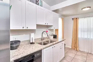 2804 N 33rd St, Tampa, FL 33605 - Photo 12