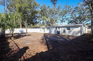3416 W Ellicott St, Tampa, FL 33614 - Photo 32