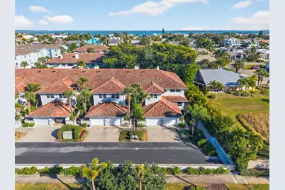 903 Pinellas Bayway S #308, Tierra Verde, FL 33715 - Photo 4