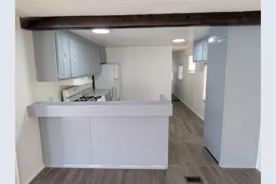 5375 6th Terrace S #106, Saint Petersburg, FL 33707 - Photo 8