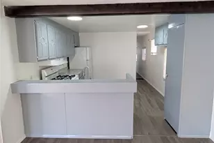 5375 6th Terrace S, Saint Petersburg, FL 33707 - Photo 8