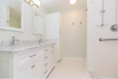 319 Brockfield Drive, Sun City Center, FL 33573 - Photo 30